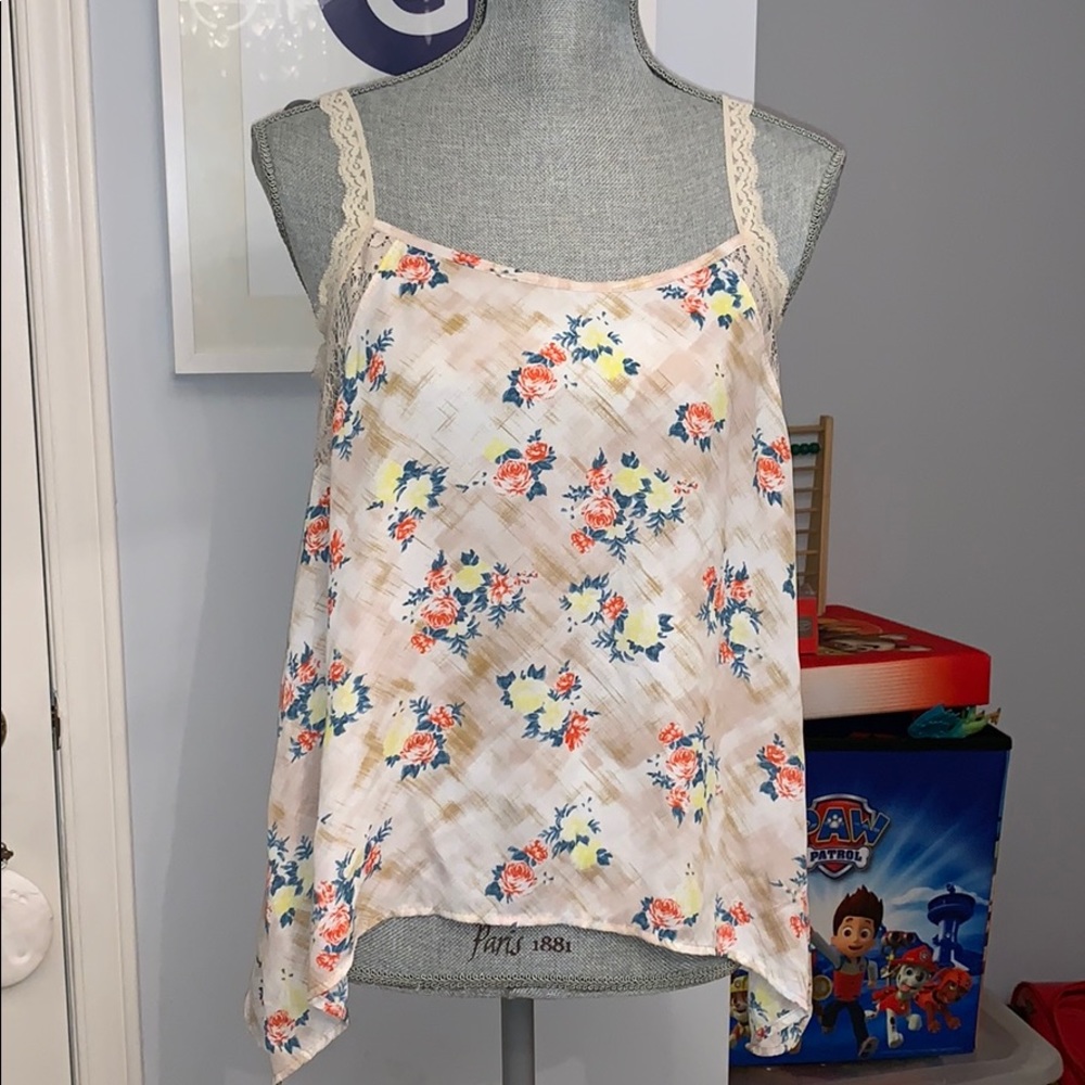Soprano Flower and Lace Tank